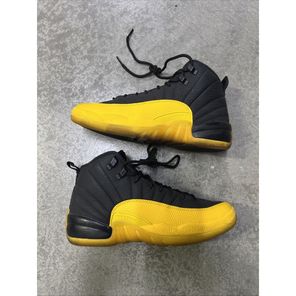 Air Jordan 12 Retro Black University Gold Youth Size 6Y Shoes